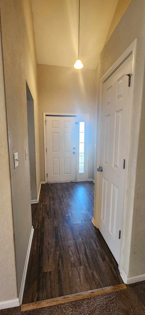 Foto del edificio - Spacious Home for Rent