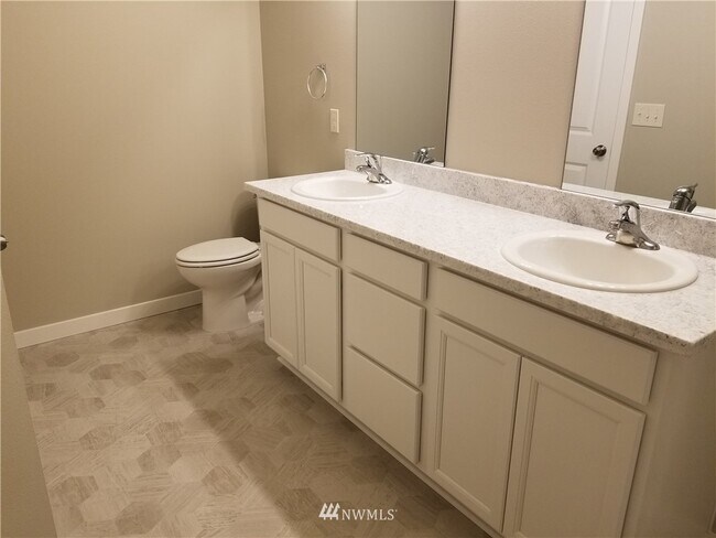 Foto del edificio - 2351 SE Kelby Cir