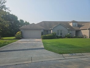 Building Photo - 502D Castle Bay Dr
