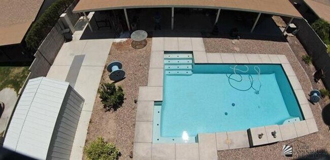 Foto del edificio - 7140 E 26th St