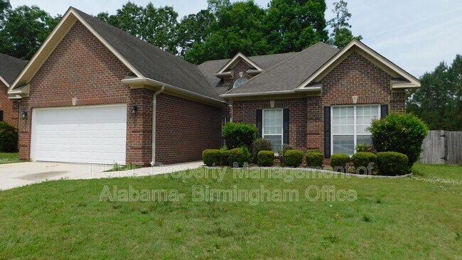 Foto del edificio - 632 Forest Lakes Dr
