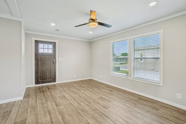 Foto del edificio - 1609 American Dr