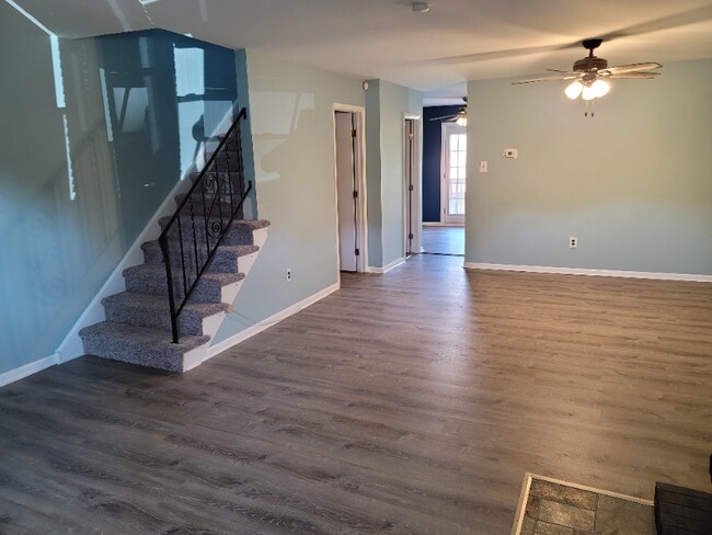 Foto del edificio - 2105 Walnut Ridge Dr