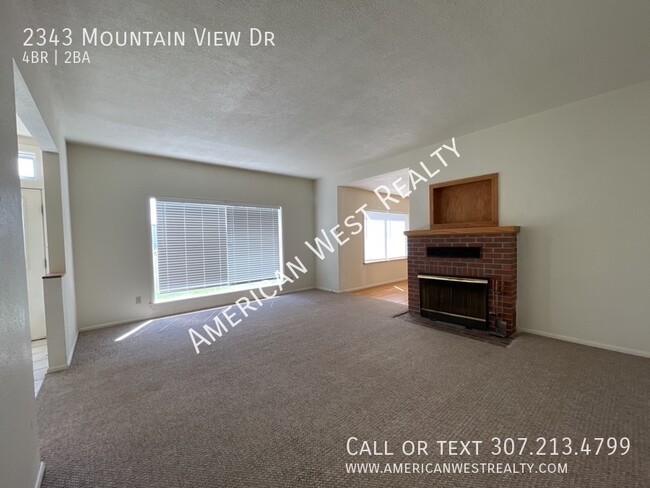 Building Photo - 2343 Mountain View Drive