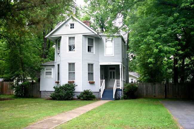 Building Photo - 4106 Crittenden St