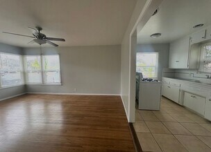 Building Photo - 4554 N Lakewood Blvd