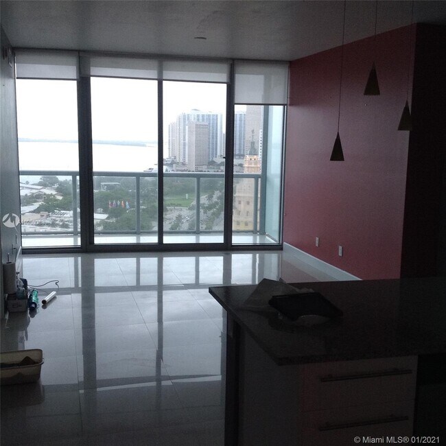 Building Photo - 888 Biscayne Blvd