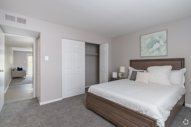 1BR, 1BA - 750SF Bedroom - The Crossings at Glassboro