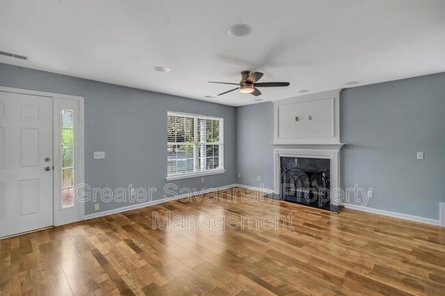 Foto del edificio - 132 Rocking Horse Ln
