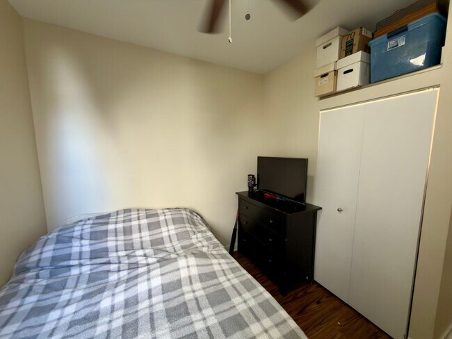 Foto del edificio - 3550 W Lawrence Ave