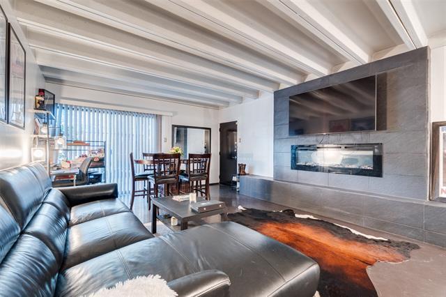 Foto del edificio - 2711 Hood St