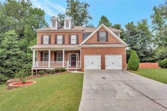 Building Photo - 825 Streamview Way
