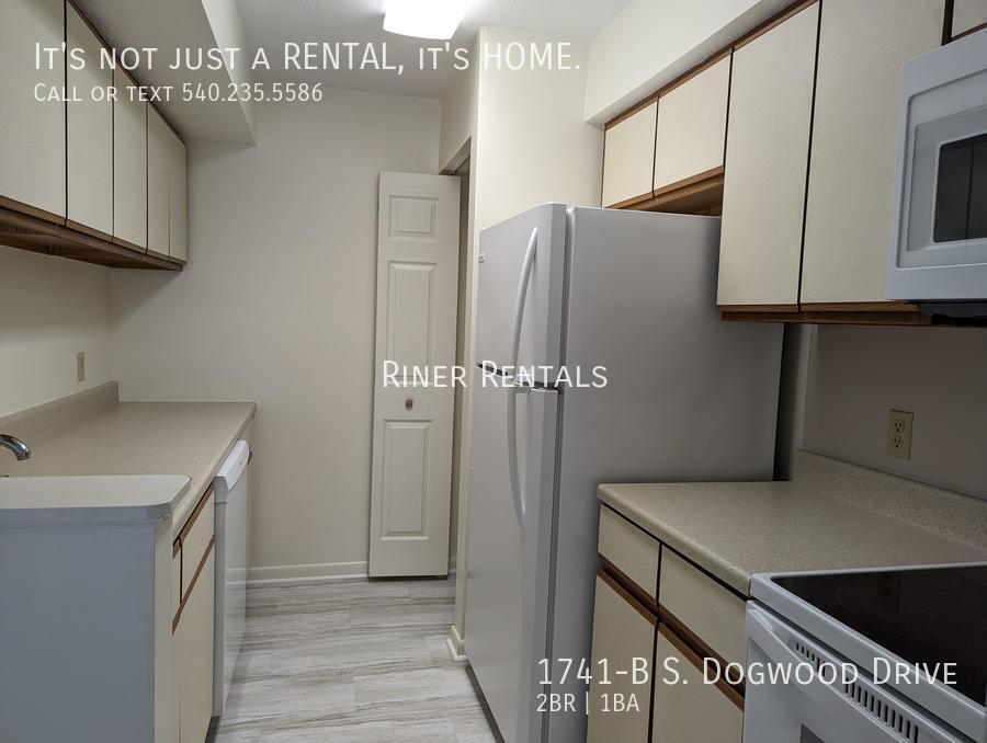 Photo - 1741-B S. Dogwood Drive-