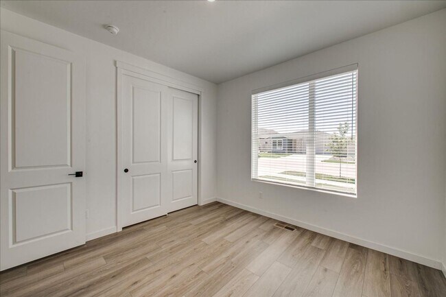 Foto del edificio - Stylish New Star Home with Resort-Style Perks