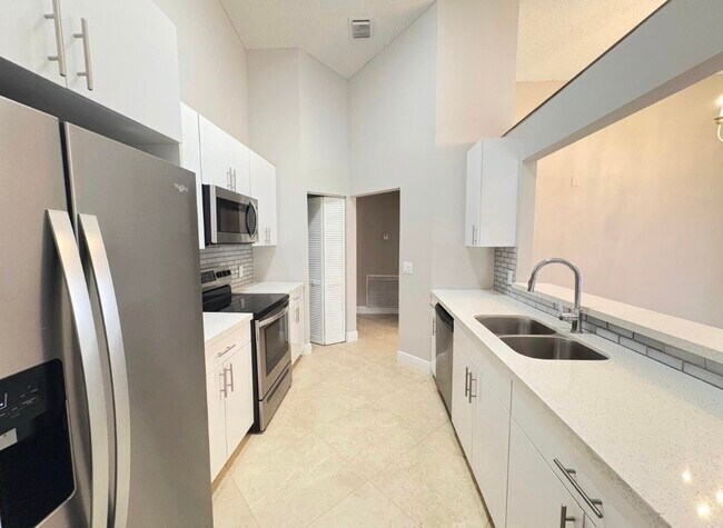 Foto del edificio - 1220 NW 15th Ave