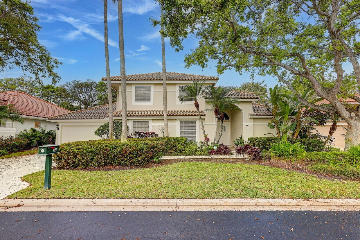 Primary Photo - 350 Eagleton Golf Dr