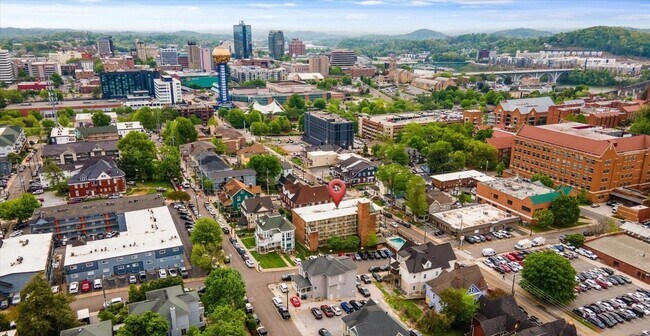 Foto del edificio - 1BR Near UTK & Downtown Knoxville – Walk t...