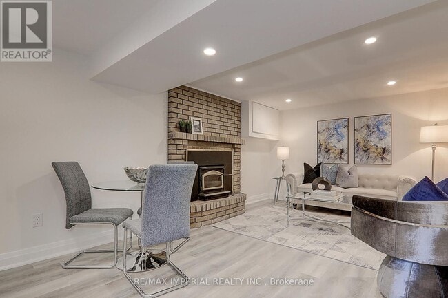Building Photo - 98 Belfry Dr