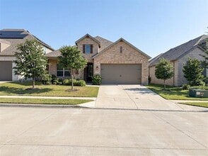 Building Photo - 1535 Calcot Ln