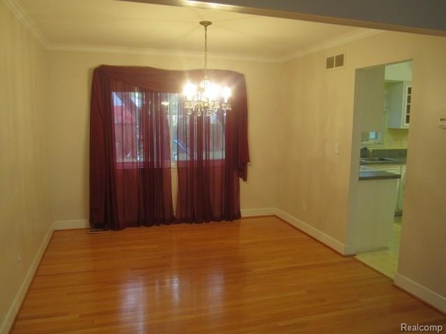 Building Photo - 2112 Chalet Dr