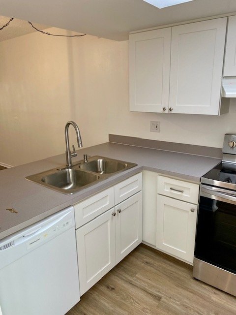 Building Photo - 425 Catamaran Dr