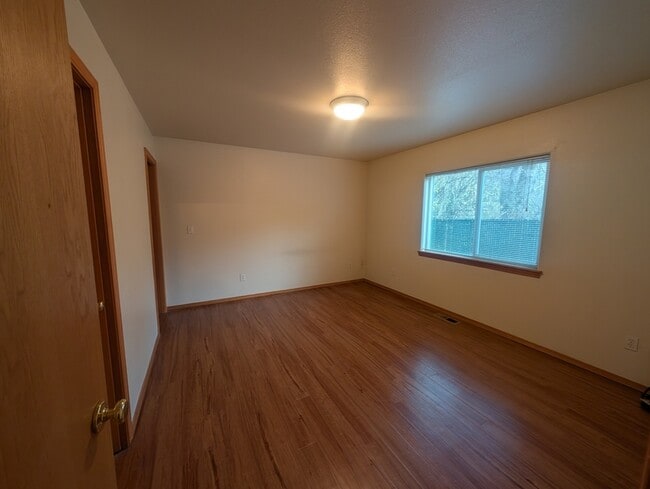 Foto del edificio - 118 Geneva Ct