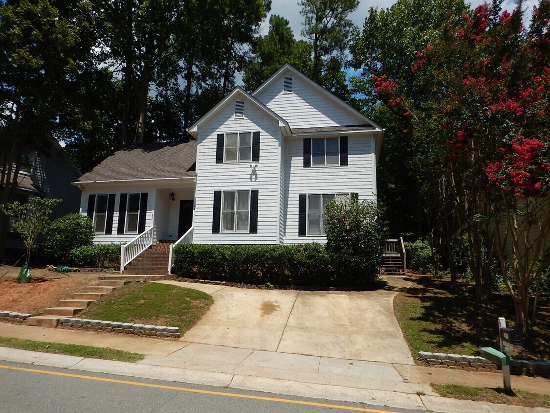 4 Bedroom 3 Full Bath Home Near NCSU L... House Rental in Raleigh