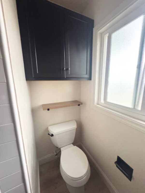 Foto del edificio - 708 Burke Ave