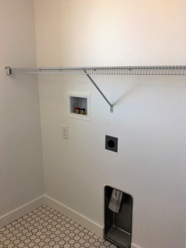 Building Photo - 5347 Fallowfield Ln