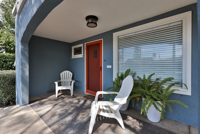 Building Photo - 1020 Madison Ave