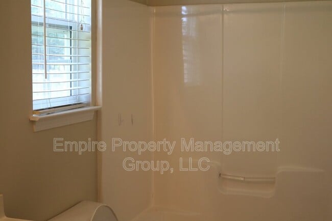 Foto del edificio - 341 Cane Brake Cir