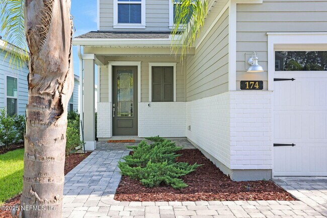 Foto del edificio - 174 Killarney Ave