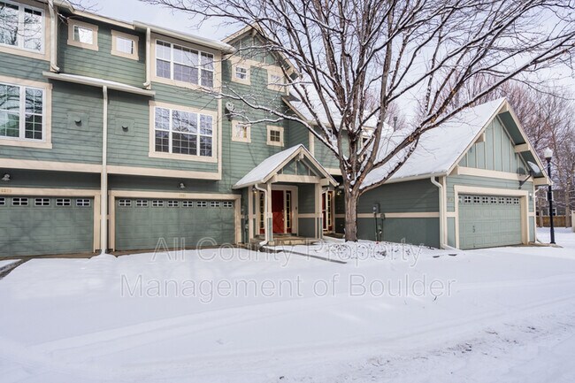 Building Photo - 2321 Water Cress Ct