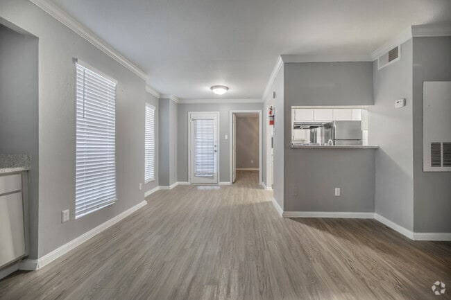Interior Photo - Brookfield