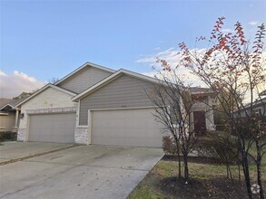 Building Photo - 9753 Grosbeak Ln