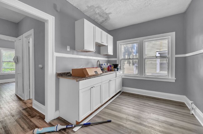 Foto del edificio - 1762 Alcoy Rd