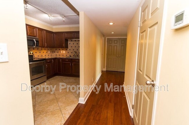 Foto del edificio - 1131 Stringers Ridge Rd