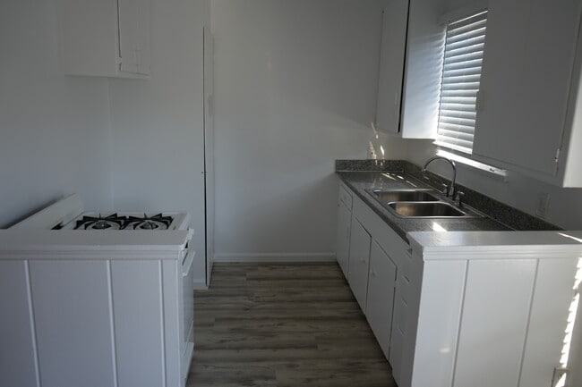 Foto del edificio - 11622 1/2 Chandler Blvd