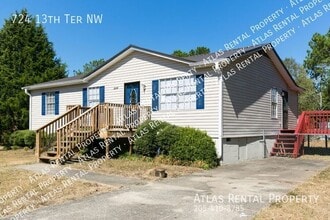 Building Photo - 724 13th Terrace NW