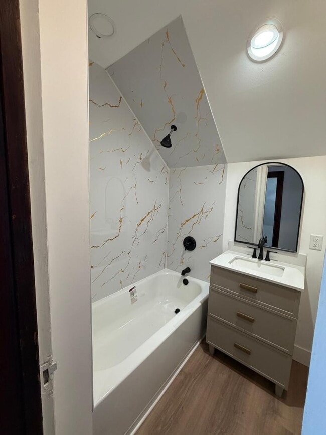 Building Photo - 3770 E Somers Ave