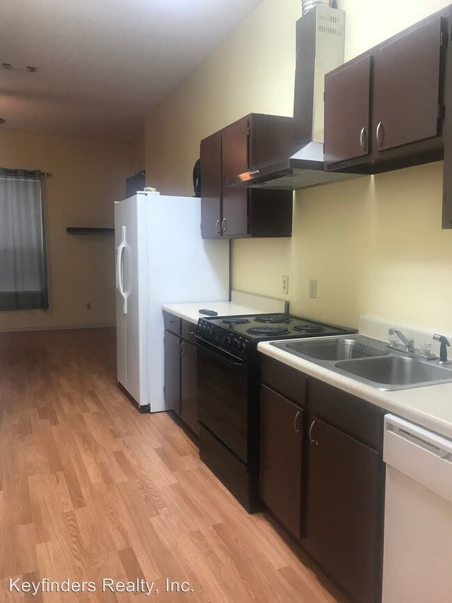 Building Photo - 1 br, 1 bath House - 1365 Carter Ave.