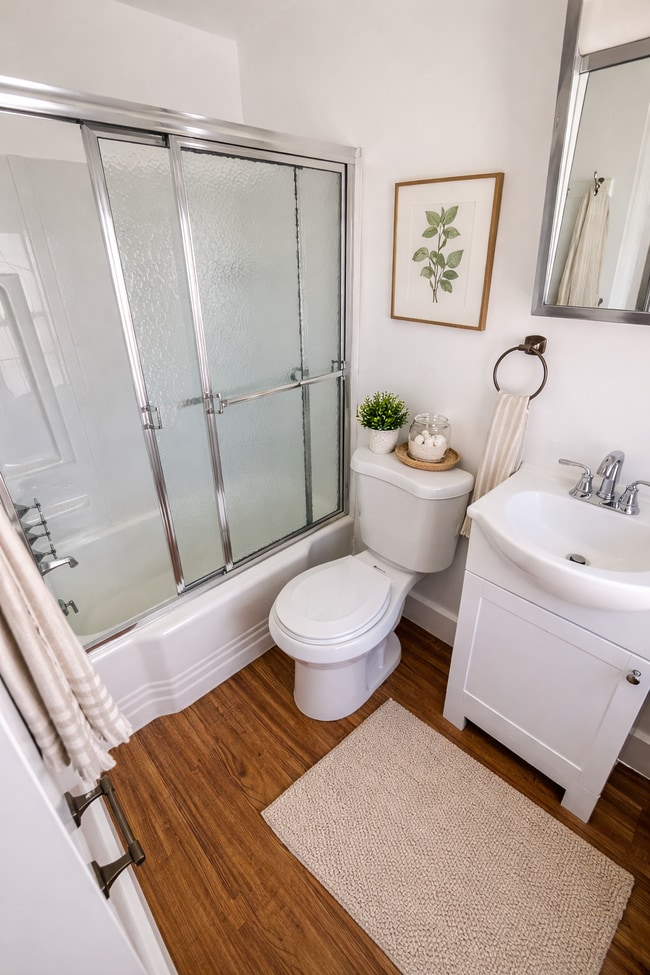 Building Photo - 308-2 Union St