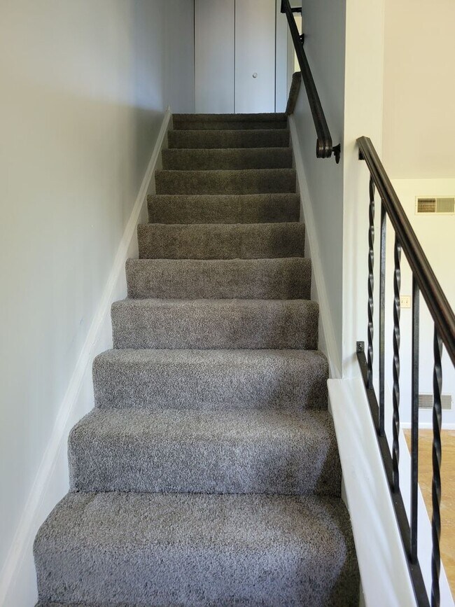 Foto del edificio - 2 Bedroom Newly Renovated