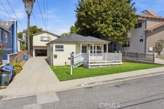 Building Photo - 2103 Harriman Ln