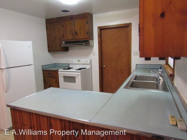 Building Photo - 3 br, 1 bath House - 1309 Courthouse Road