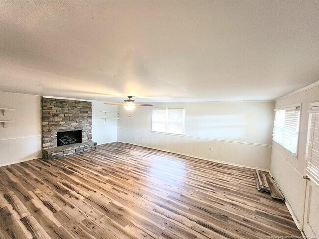 Building Photo - 1512 Atwick Dr