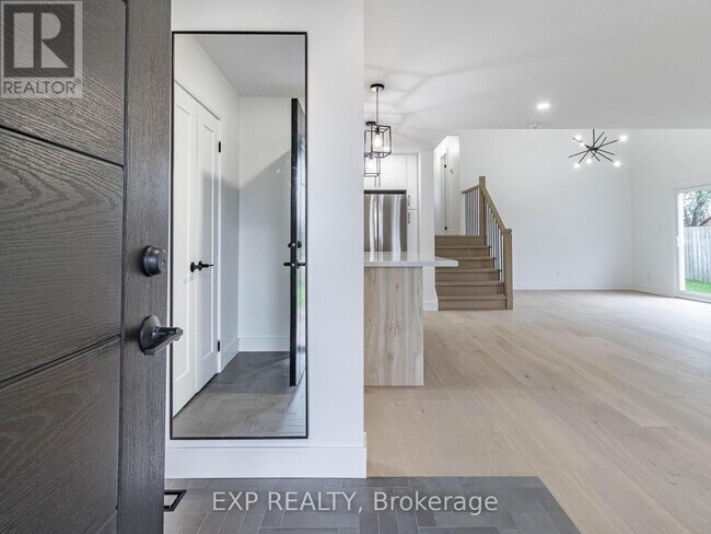 Photo du bâtiment - 3278 Trevor Ct