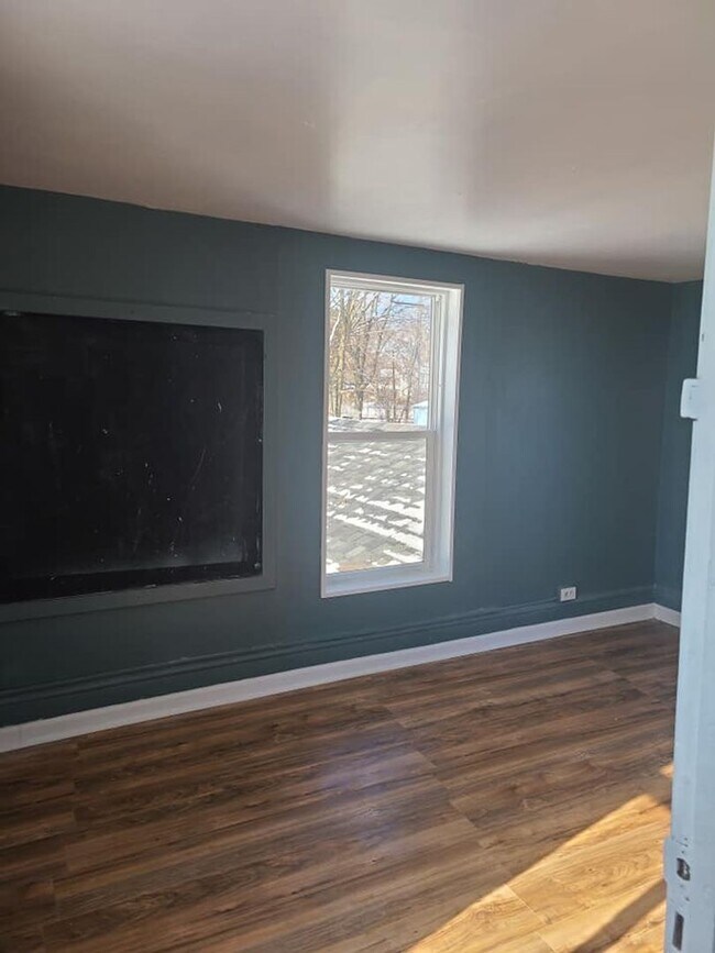 Foto del edificio - Large 5 bed home