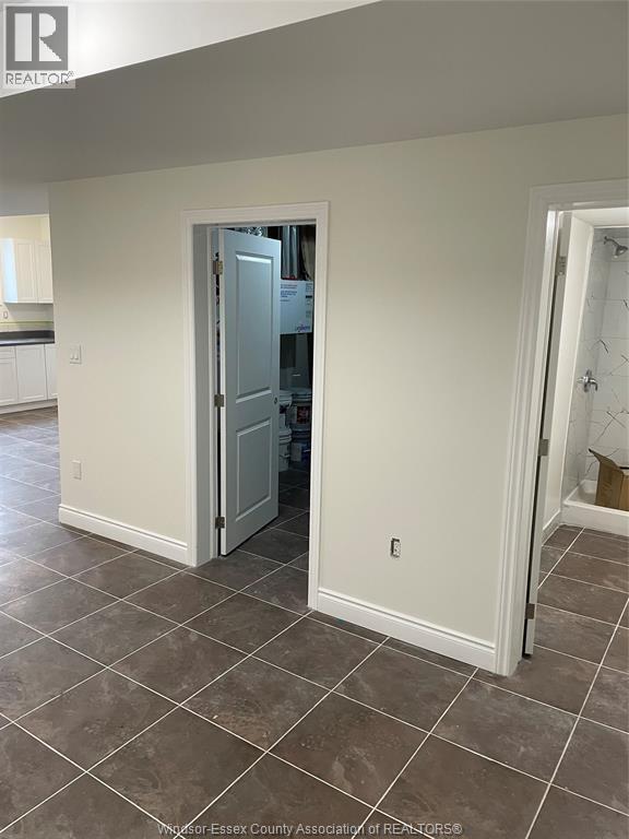 Building Photo - 720 Grand Marais Rd E