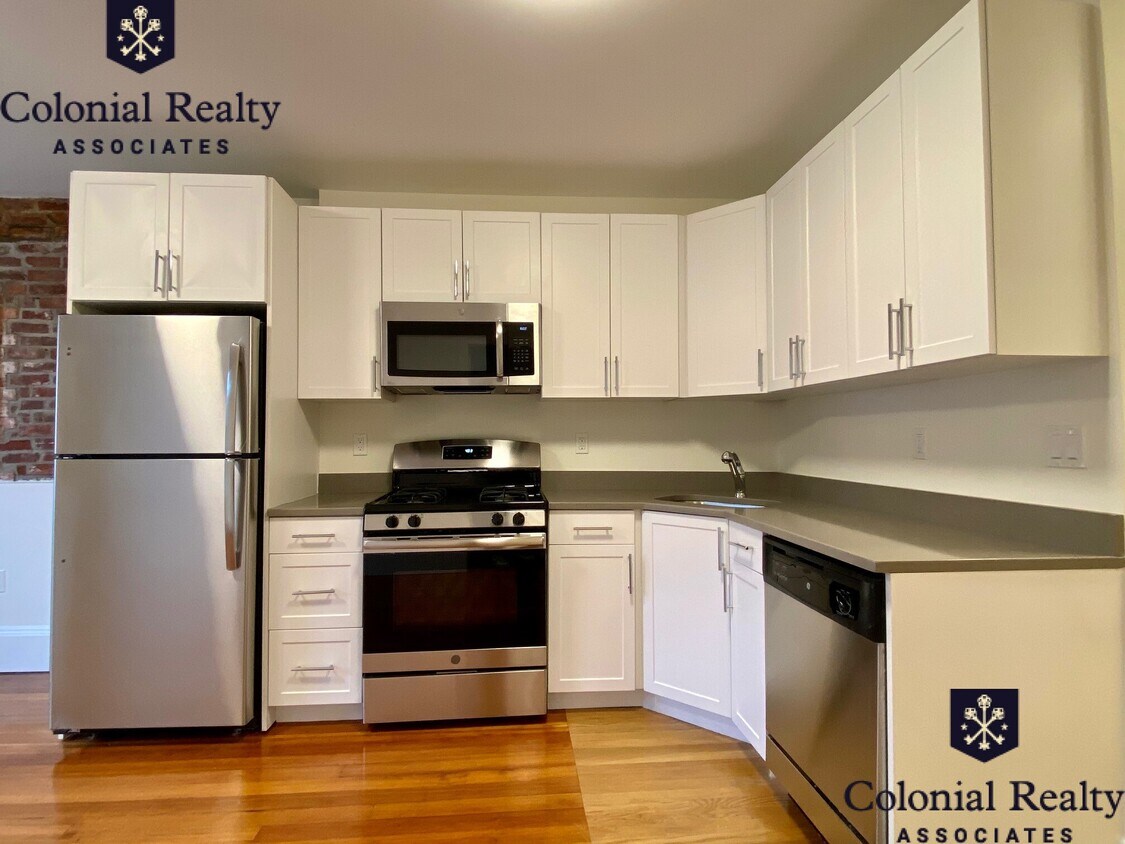 81 Harvard St Unit 233C, Brookline, MA 02445 Condo for Rent in